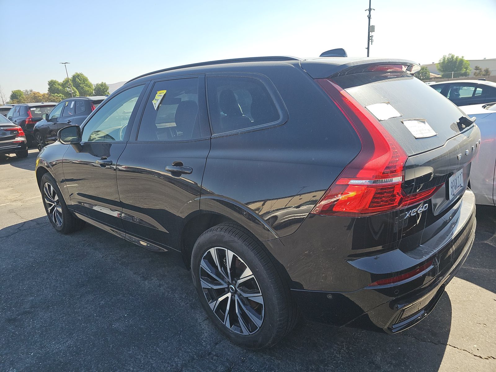 2025 Volvo XC60 B5 Plus AWD