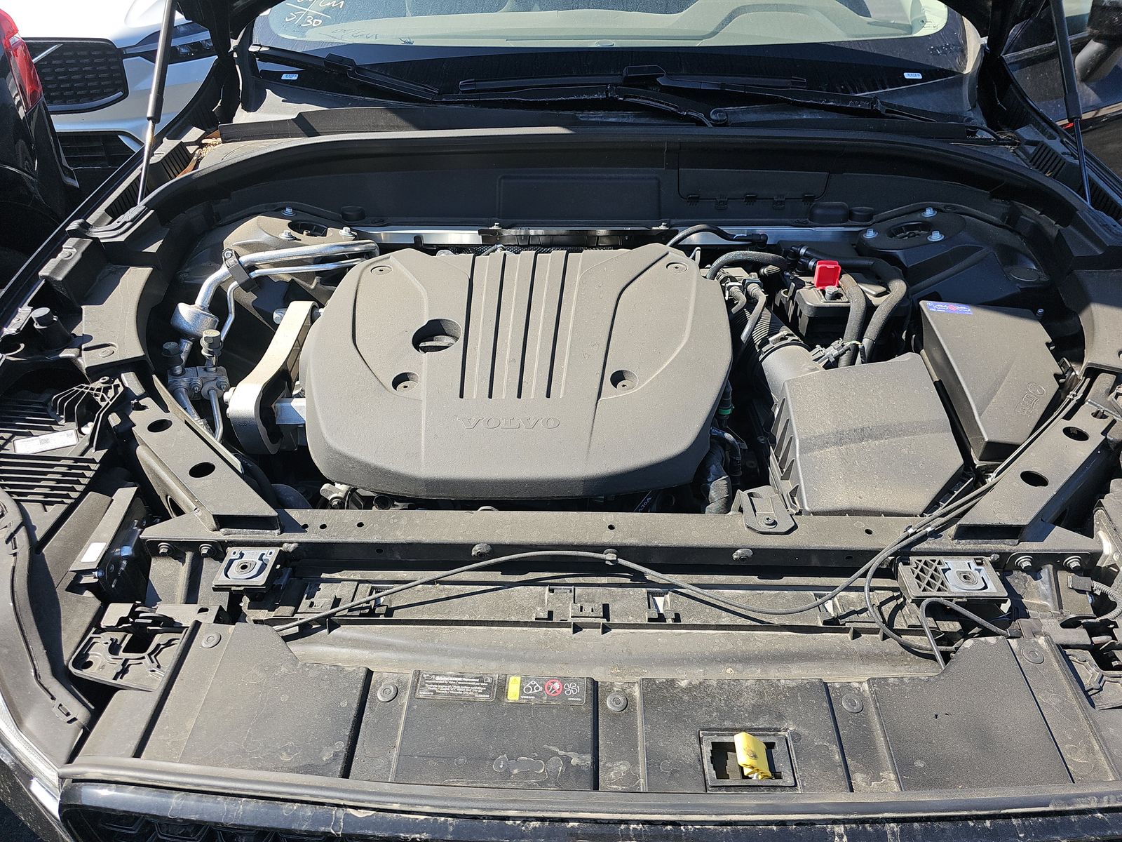 2025 Volvo XC60 B5 Plus AWD