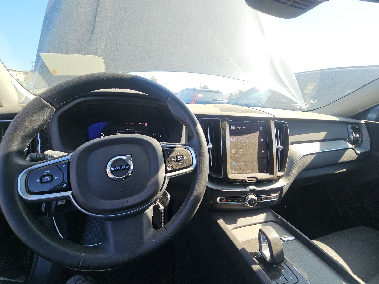 2025 Volvo XC60 B5 Plus AWD