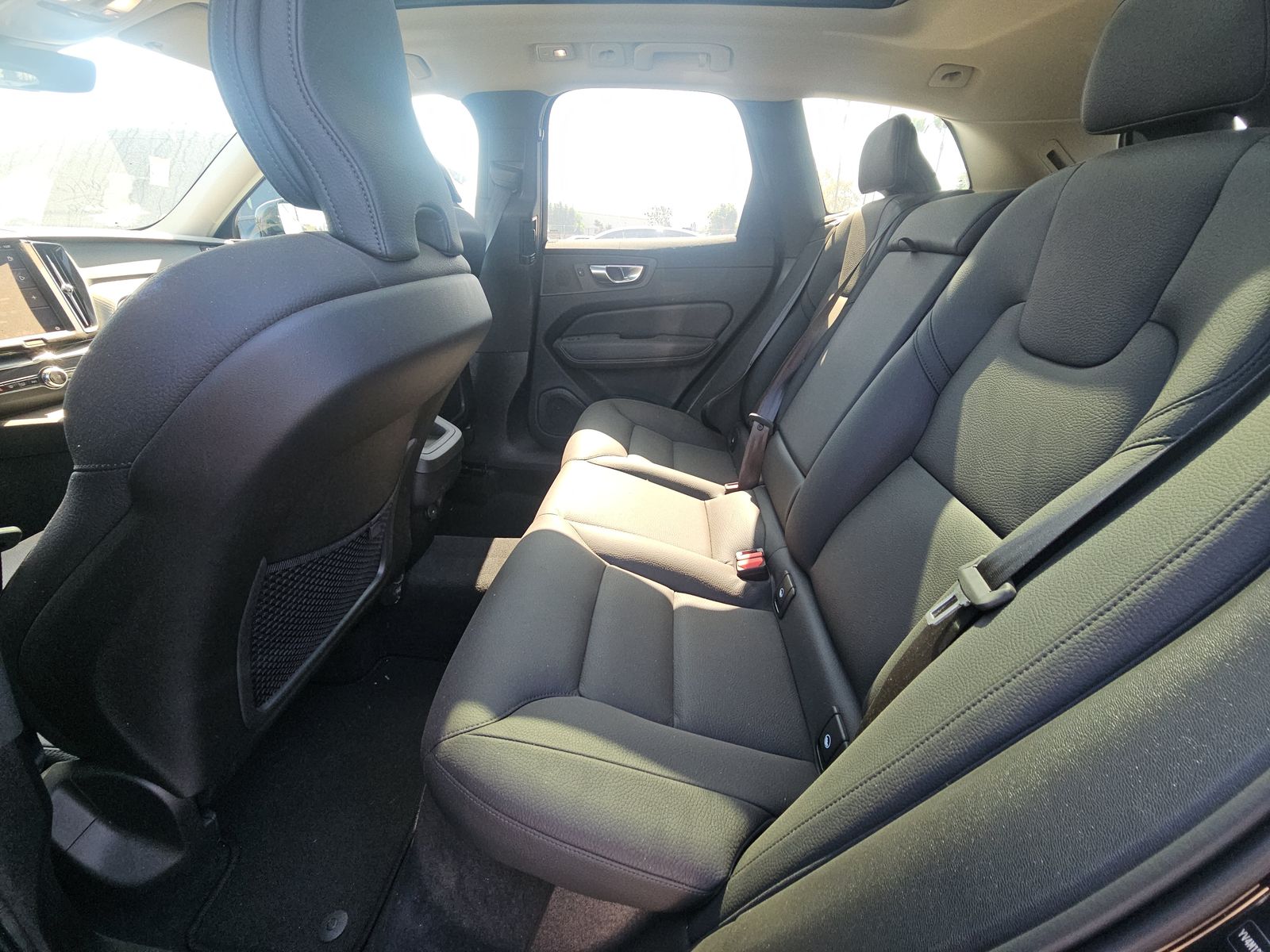 2025 Volvo XC60 B5 Plus AWD