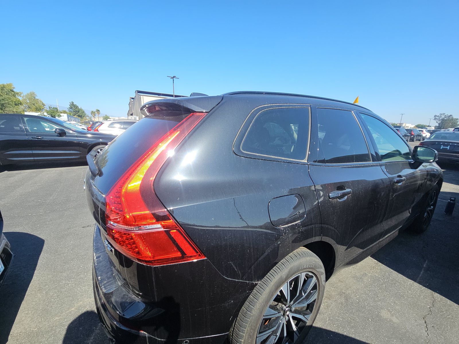 2025 Volvo XC60 B5 Plus AWD