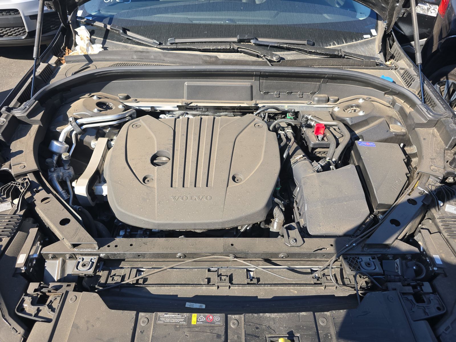 2025 Volvo XC60 B5 Plus AWD