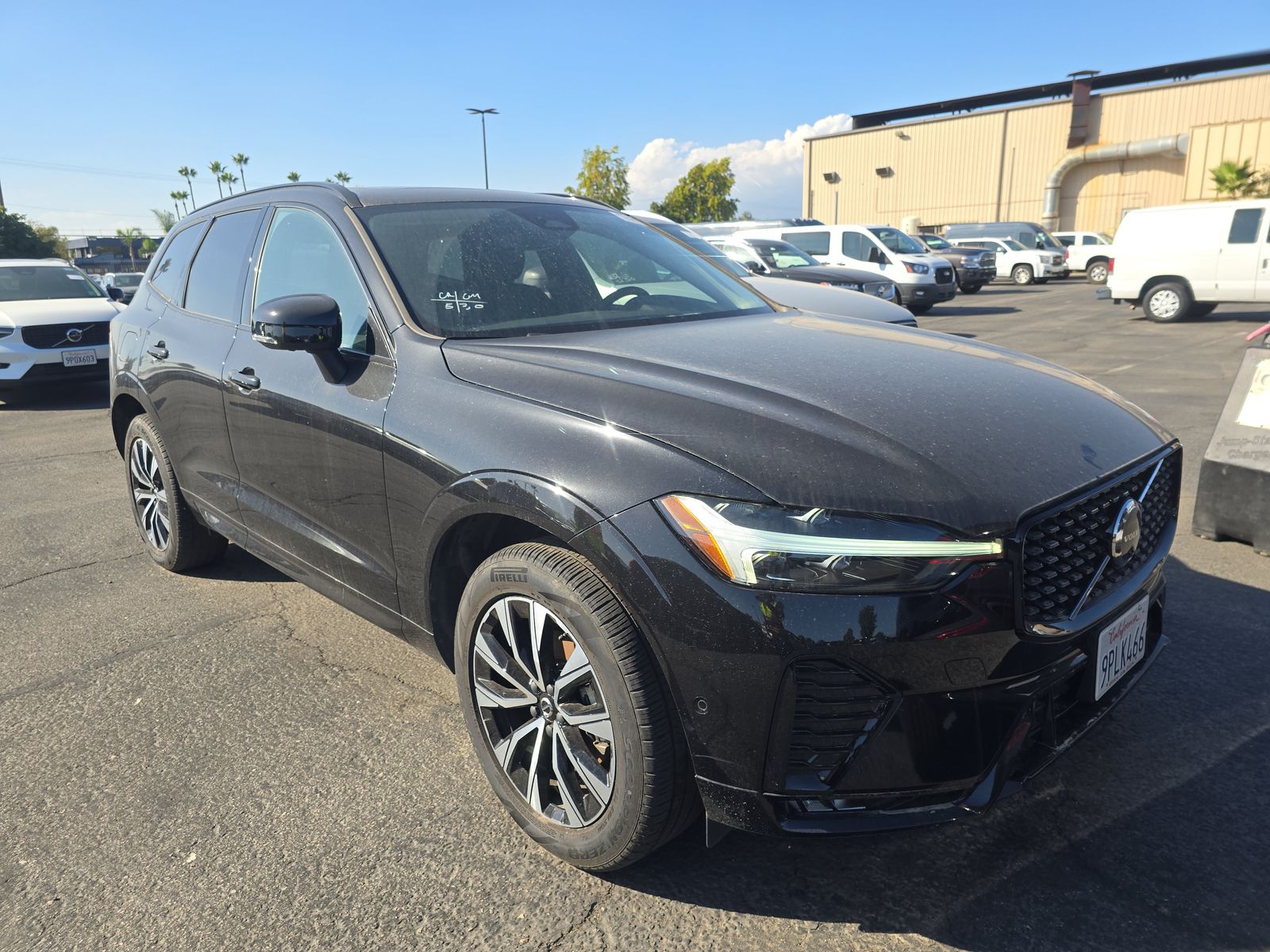 2025 Volvo XC60 B5 Plus AWD