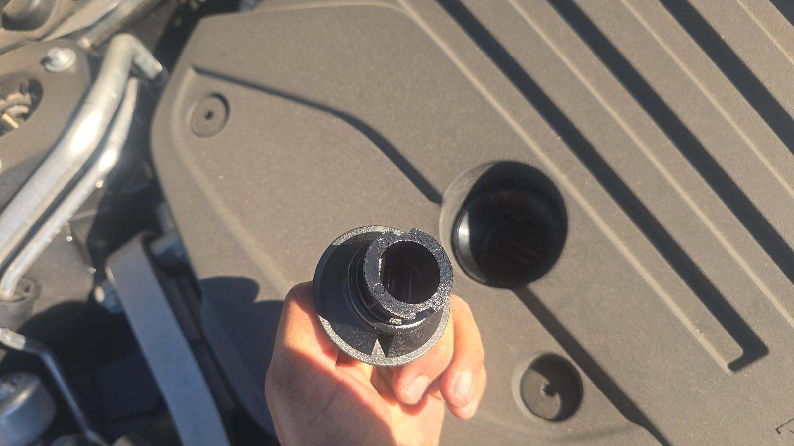 2025 Volvo XC60 B5 Plus AWD