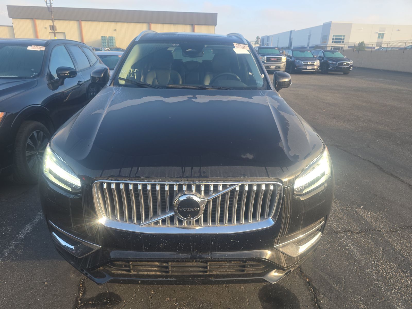 2025 Volvo XC90 B6 Plus AWD