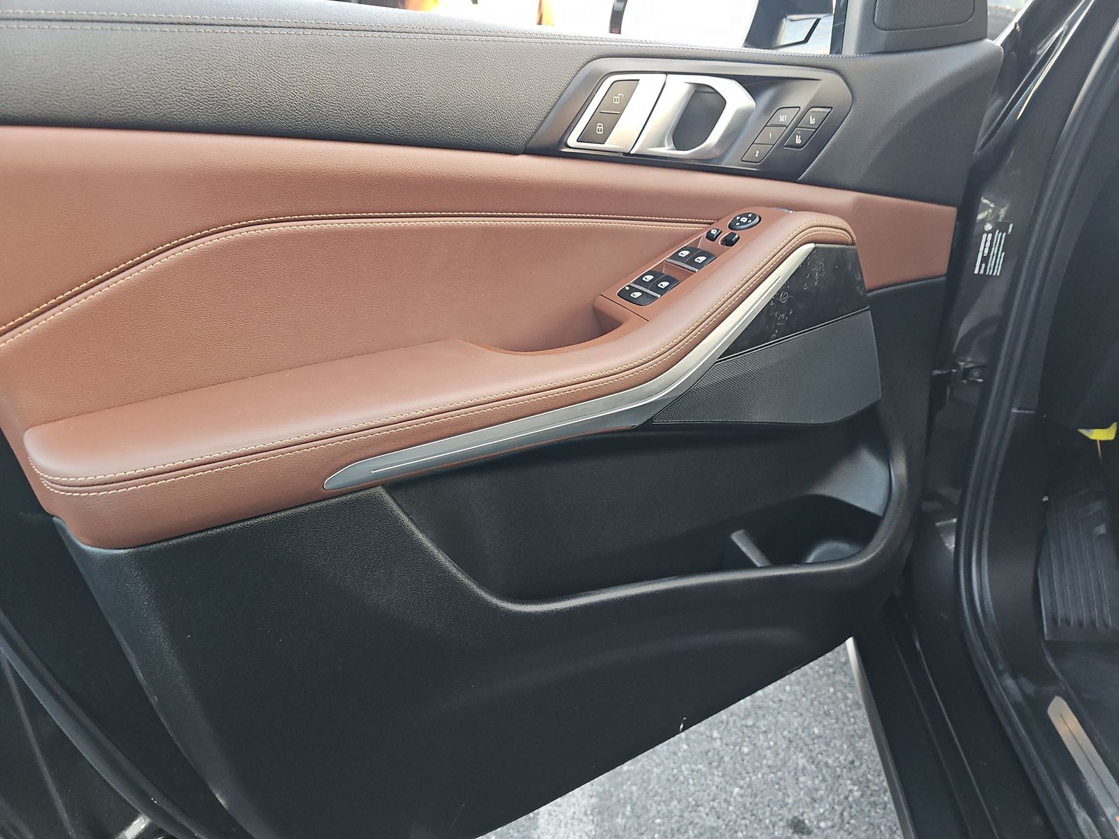 2023 BMW X5 xDrive40i AWD