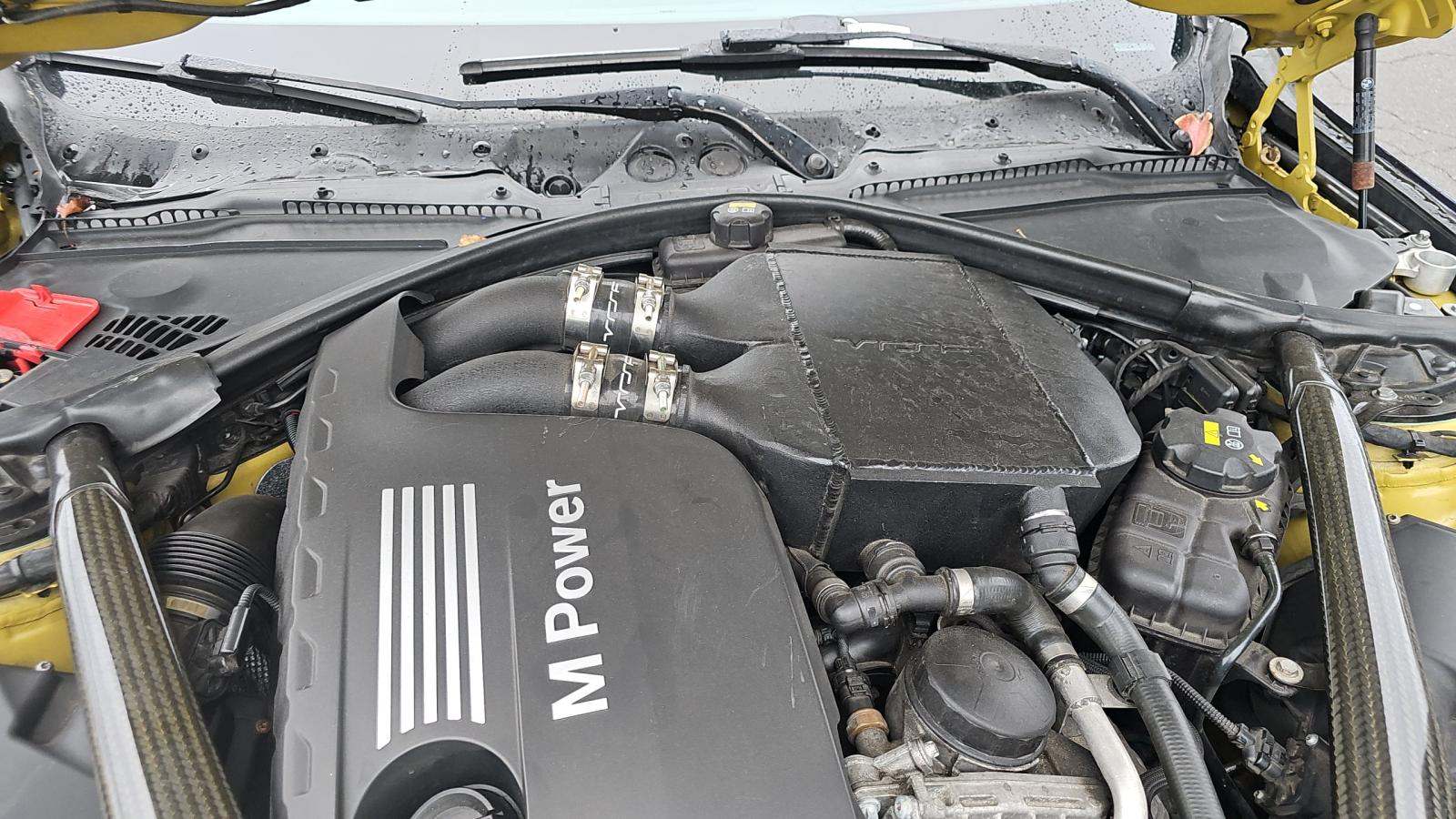 2015 BMW M4 Base RWD