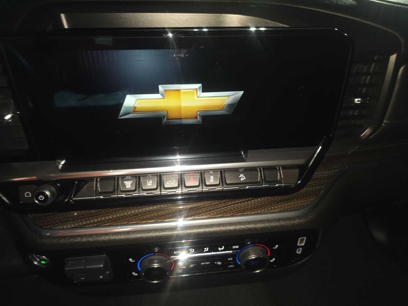 2024 Chevrolet Silverado 2500HD LT AWD