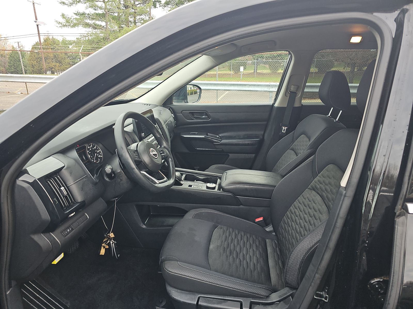 2024 Nissan Pathfinder S AWD