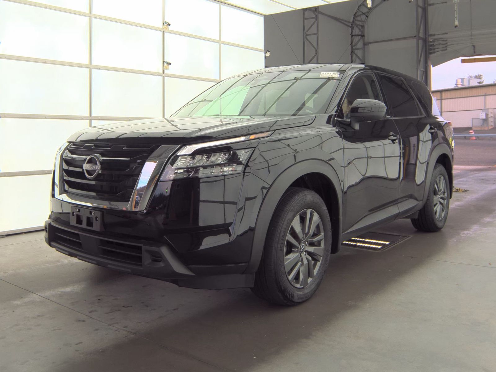 2024 Nissan Pathfinder S AWD