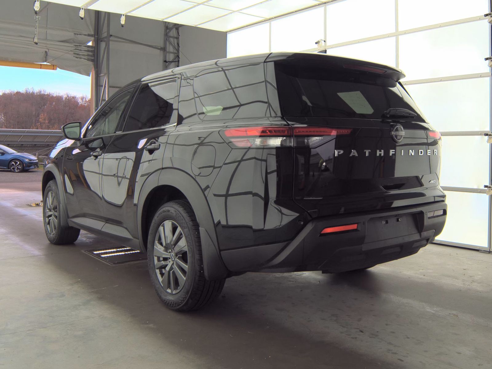 2024 Nissan Pathfinder S AWD