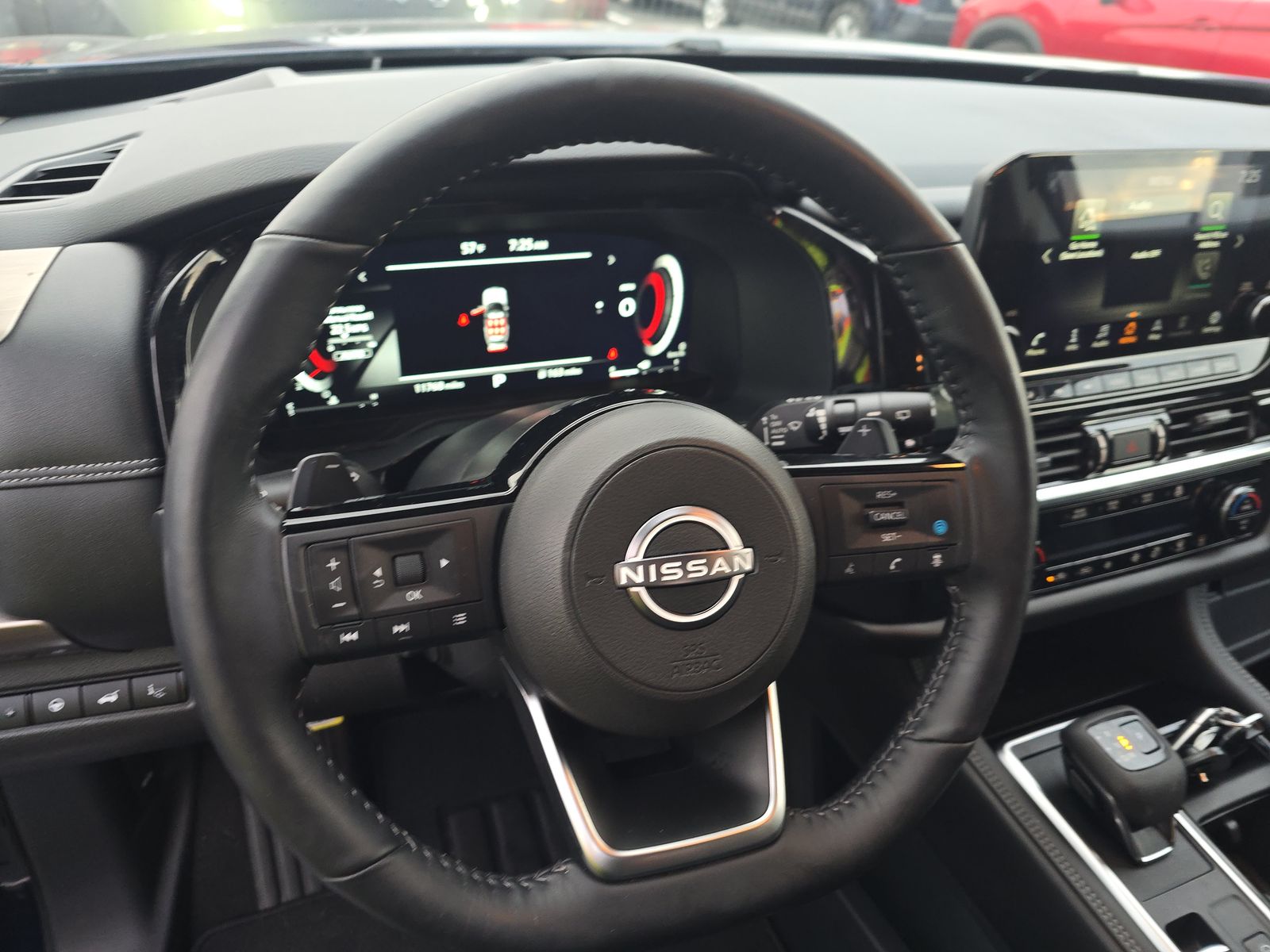 2024 Nissan Pathfinder Platinum AWD