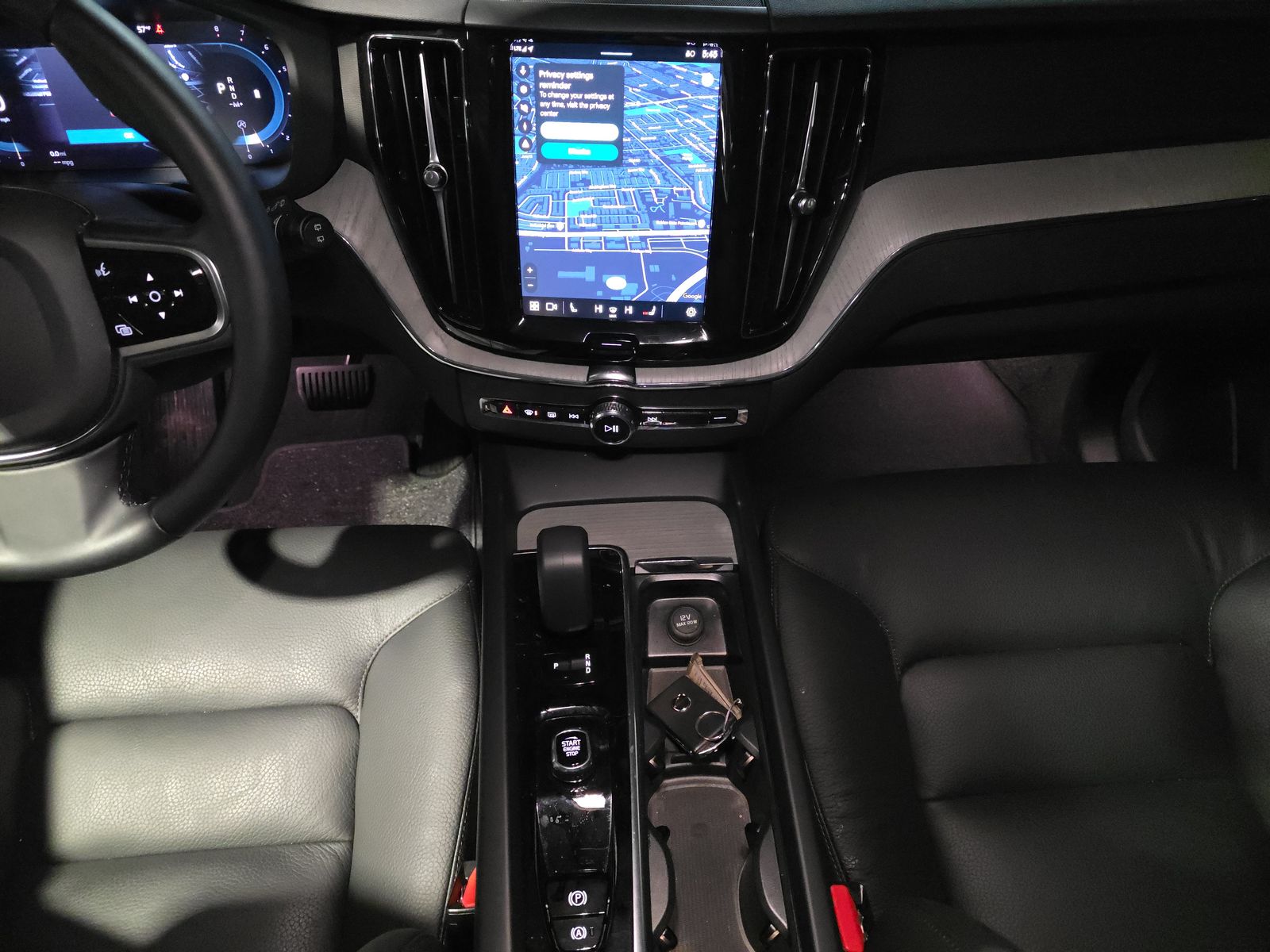 2025 Volvo XC60 B5 Plus AWD