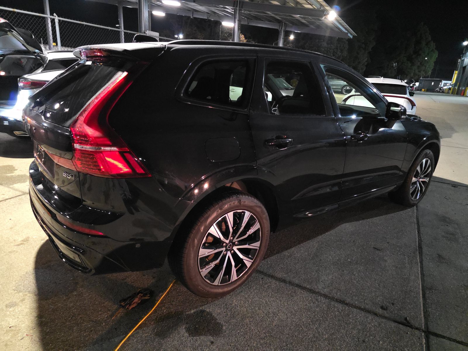 2025 Volvo XC60 B5 Plus AWD