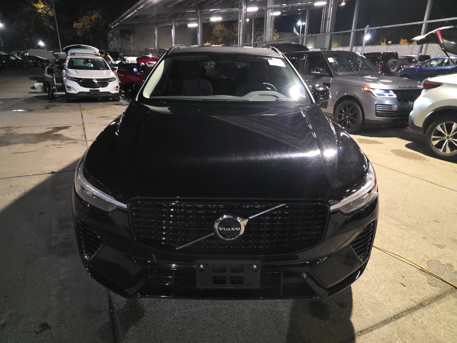 2025 Volvo XC60 B5 Plus AWD