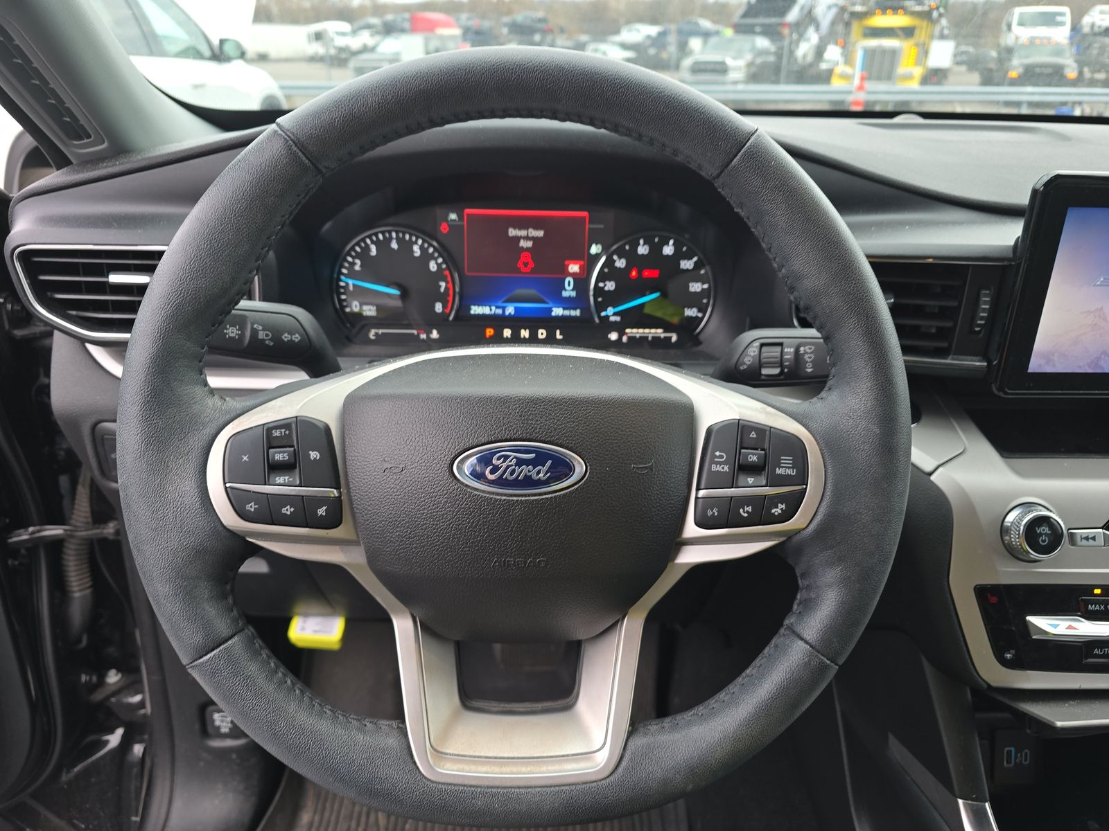 2023 Ford Explorer XLT AWD