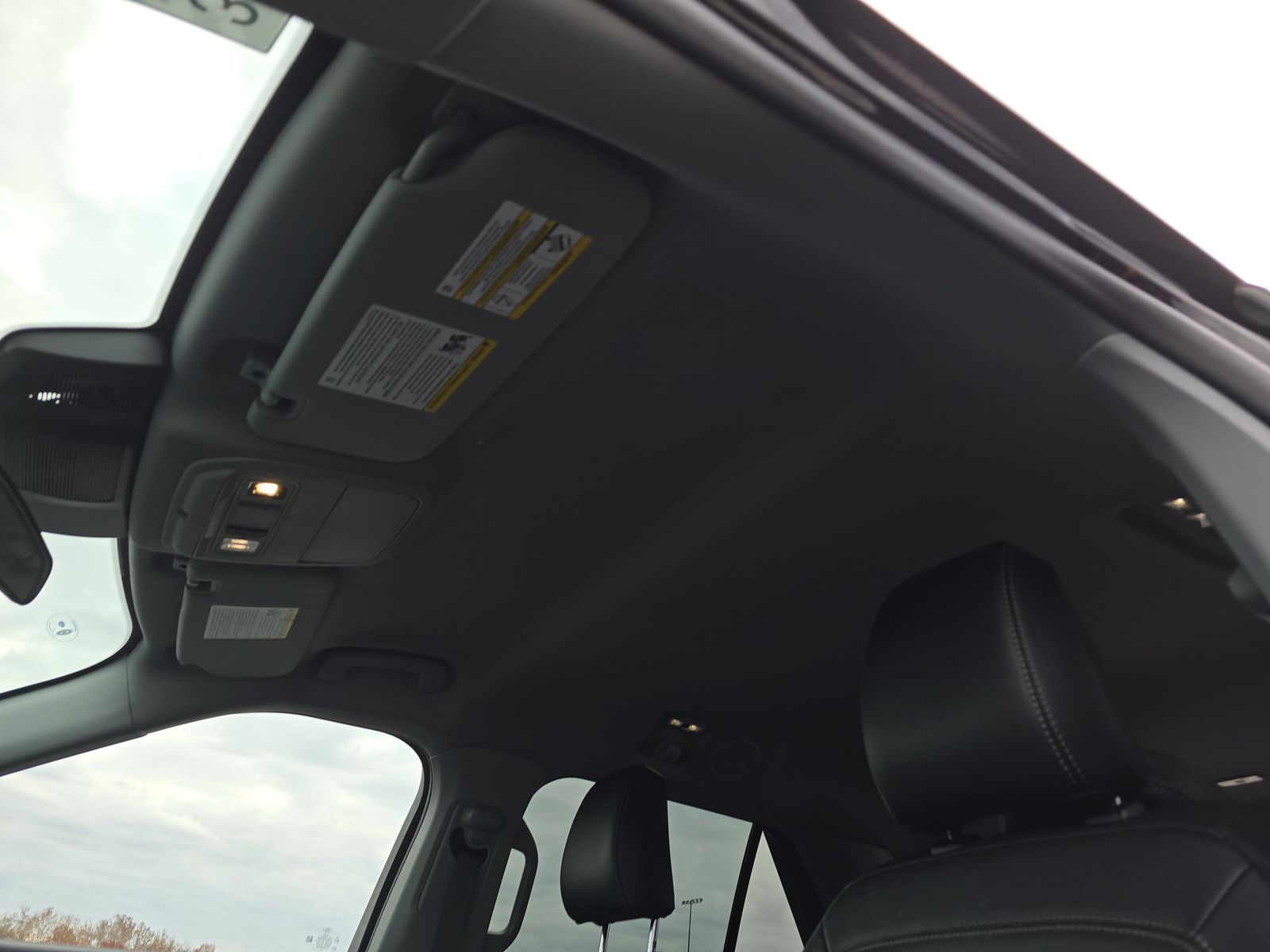 2023 Ford Explorer XLT AWD