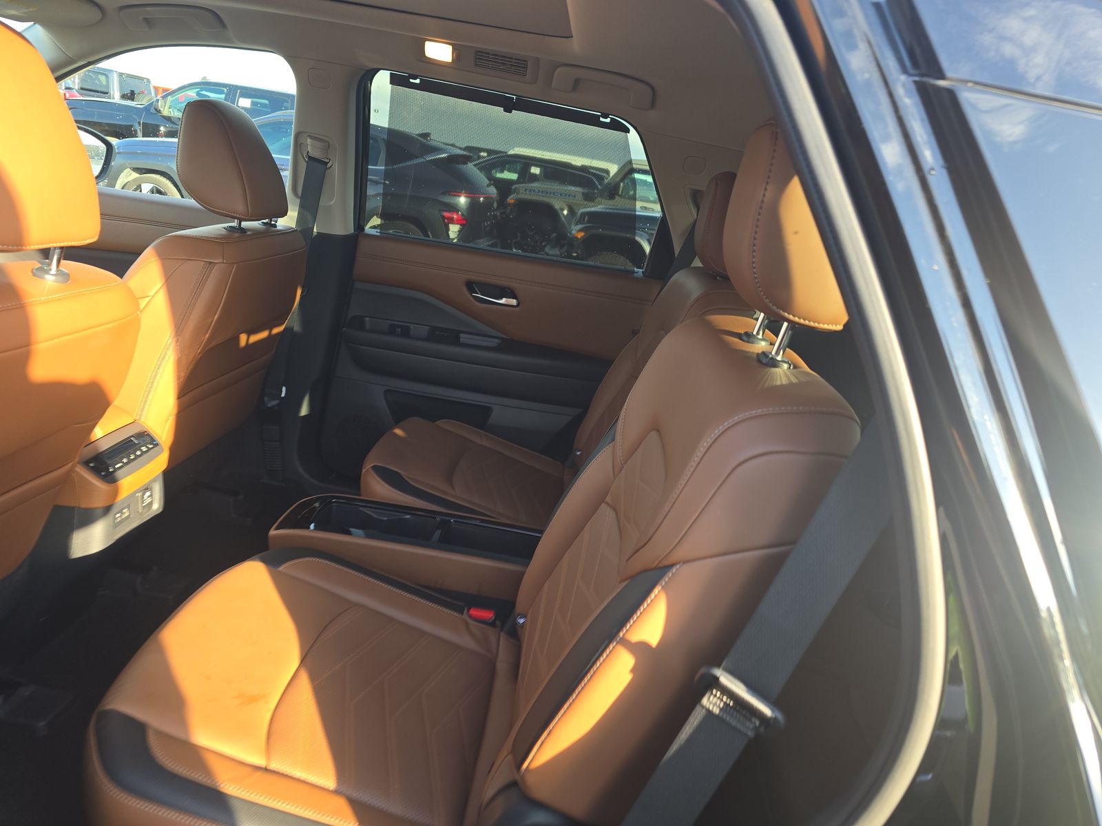 2024 Nissan Pathfinder Platinum AWD