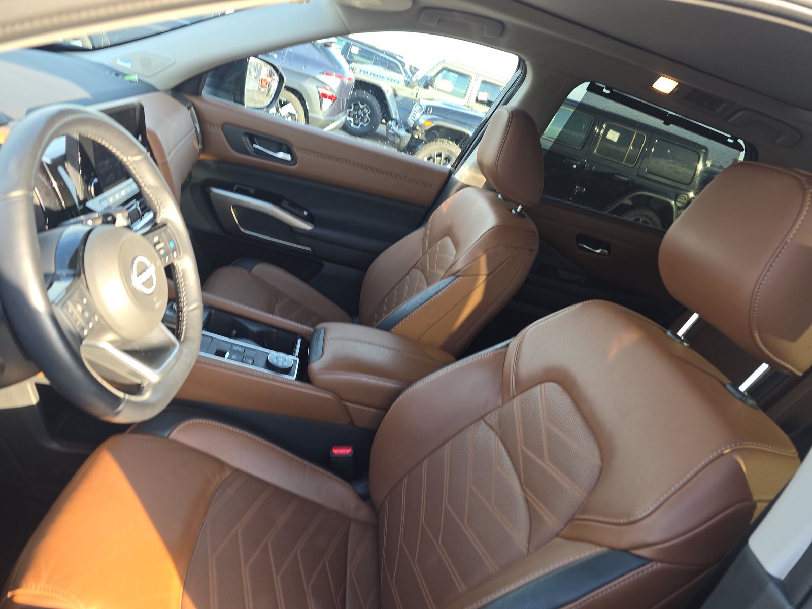 2024 Nissan Pathfinder Platinum AWD