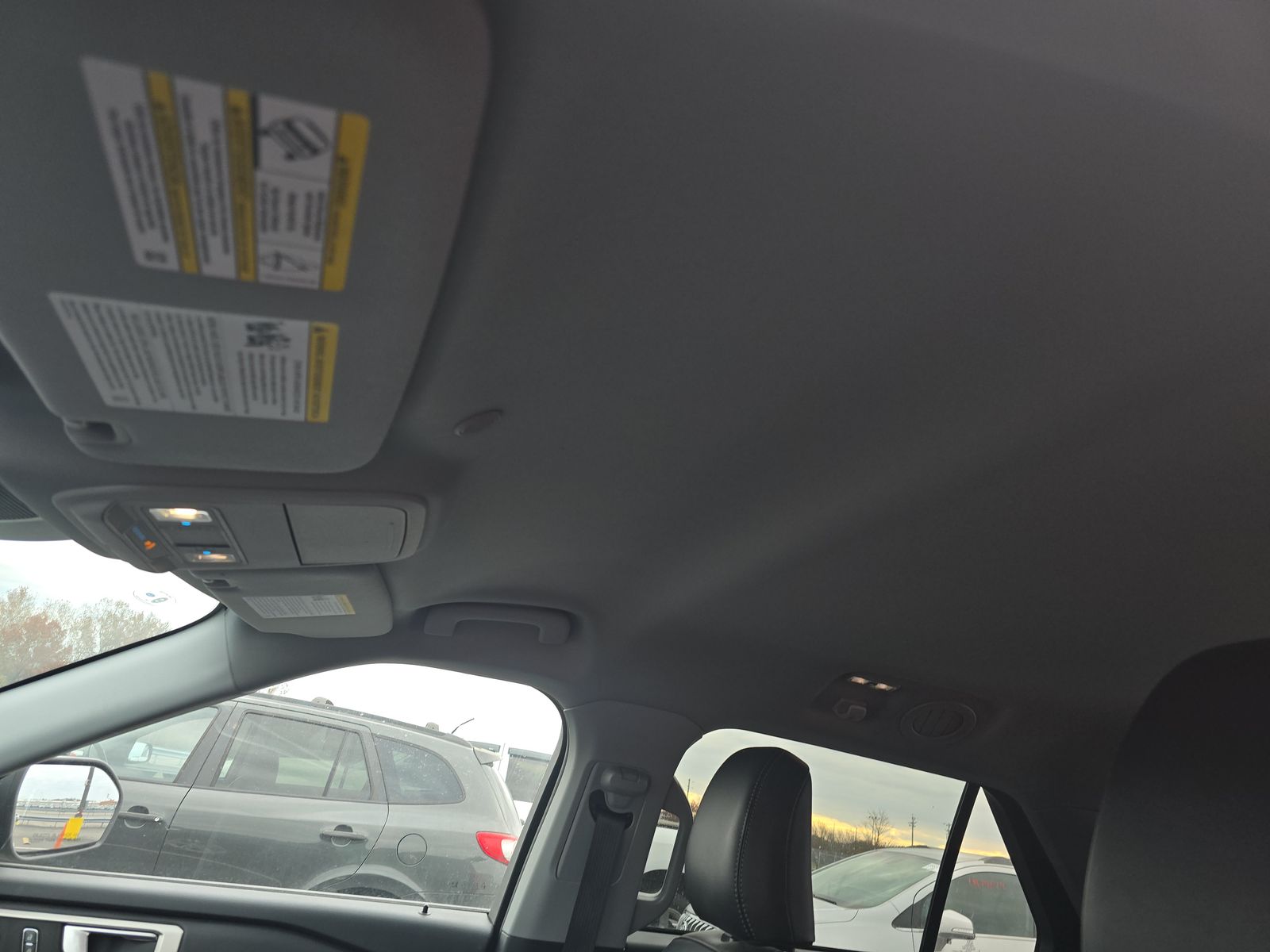 2023 Ford Explorer XLT AWD