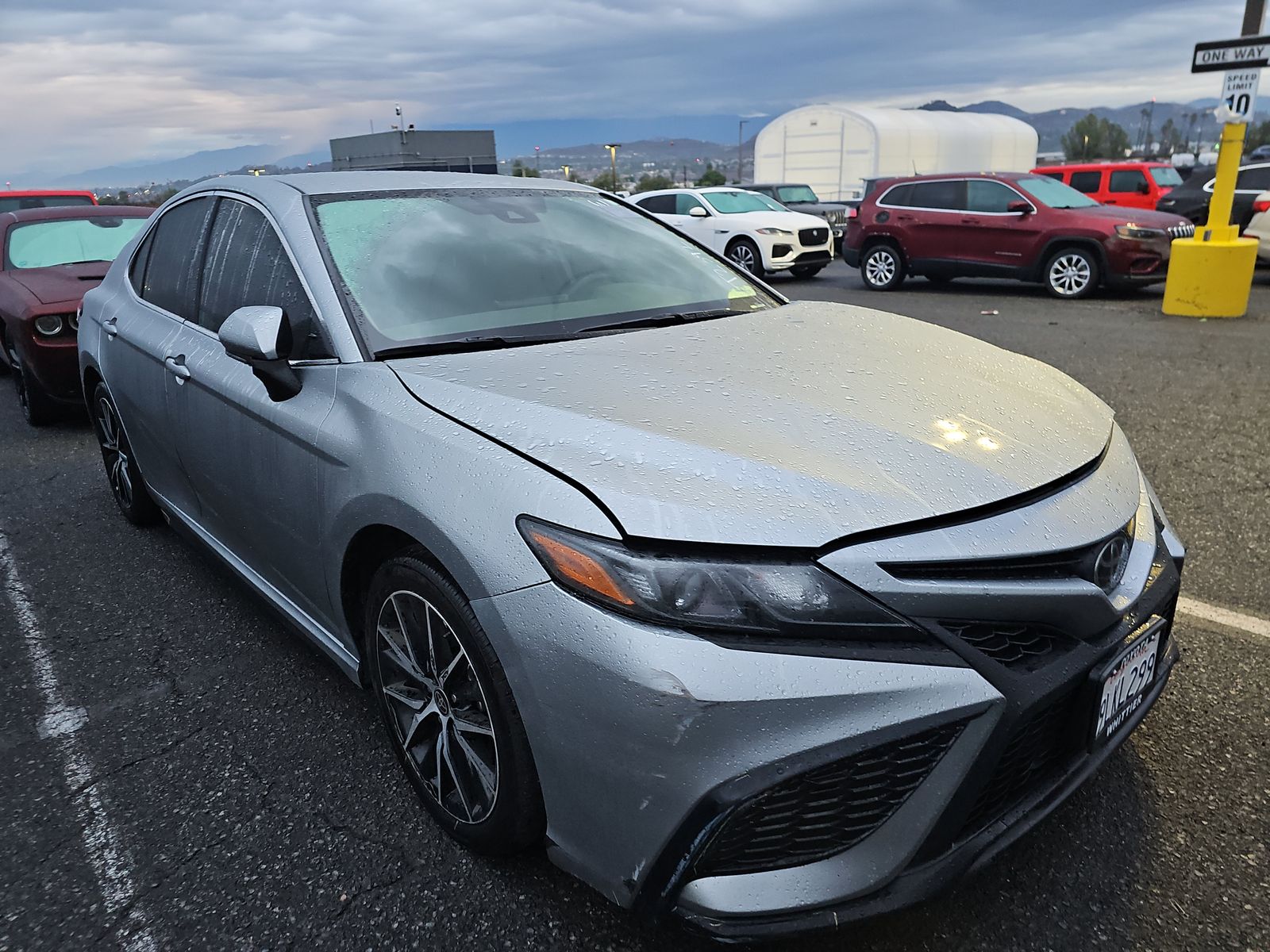 2024 Toyota Camry SE FWD