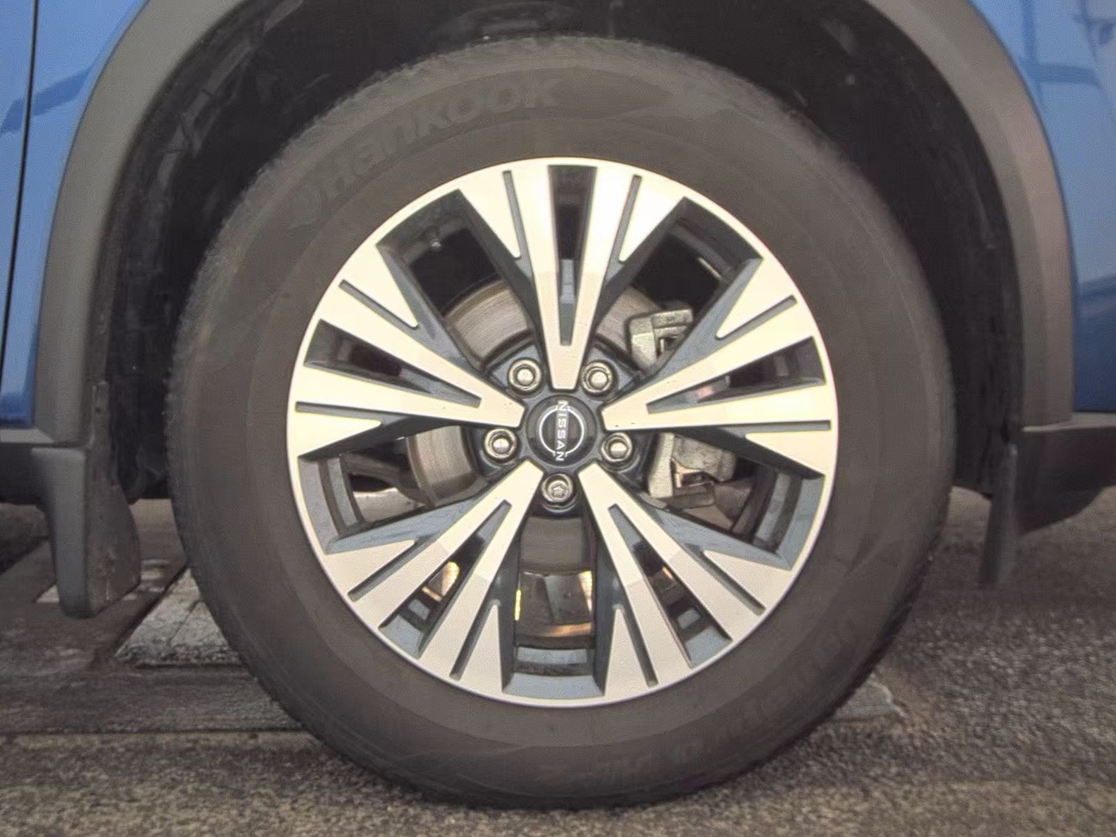 2023 Nissan Rogue SV AWD