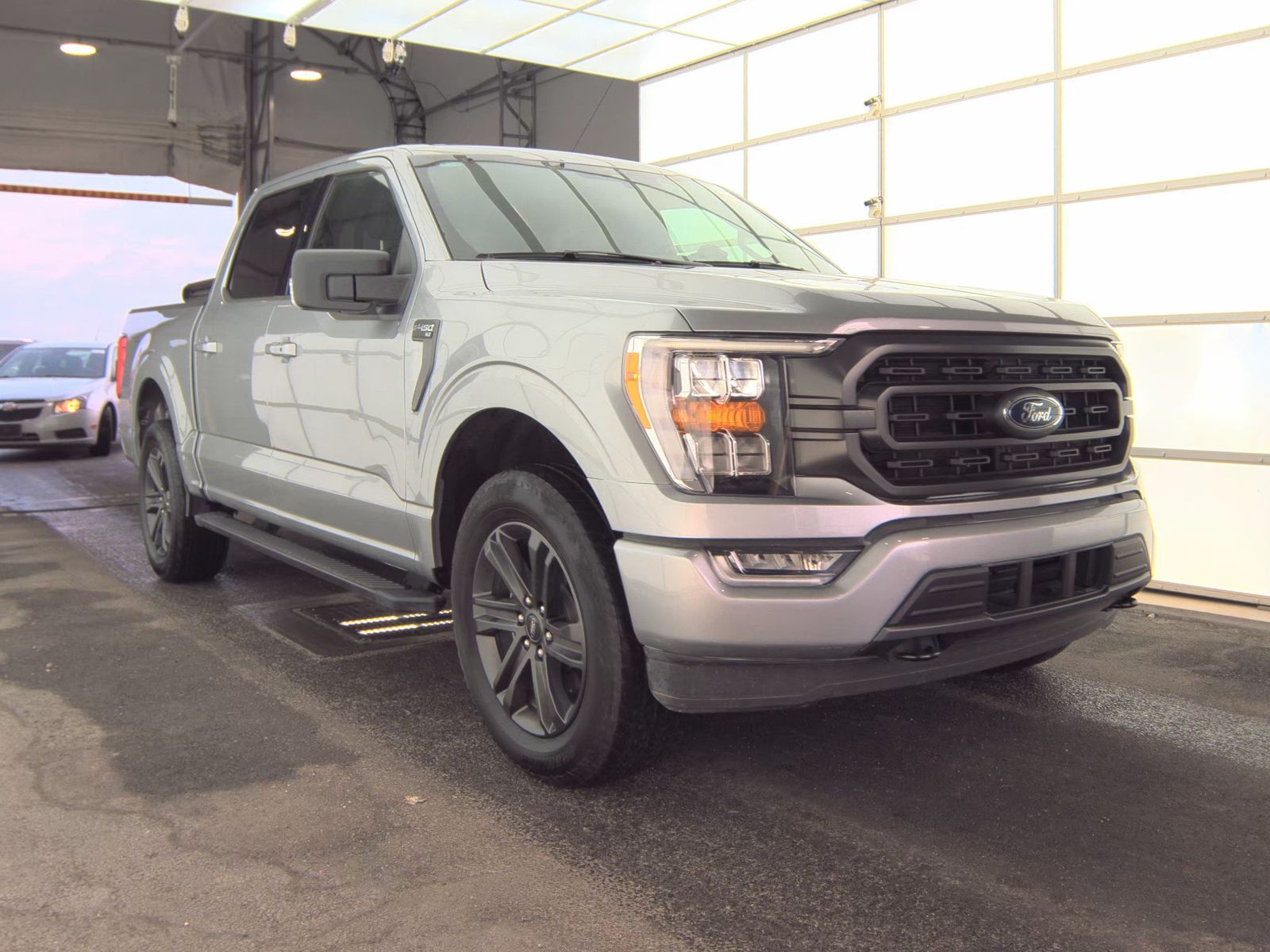 2023 Ford F-150 XLT AWD