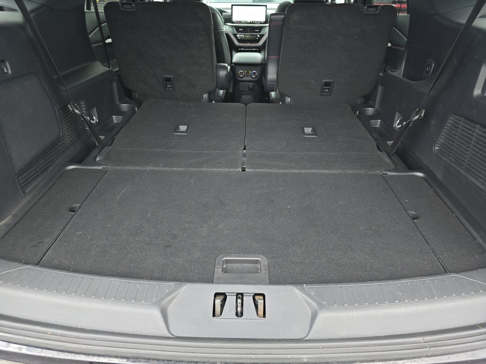 2025 Ford Explorer ST AWD