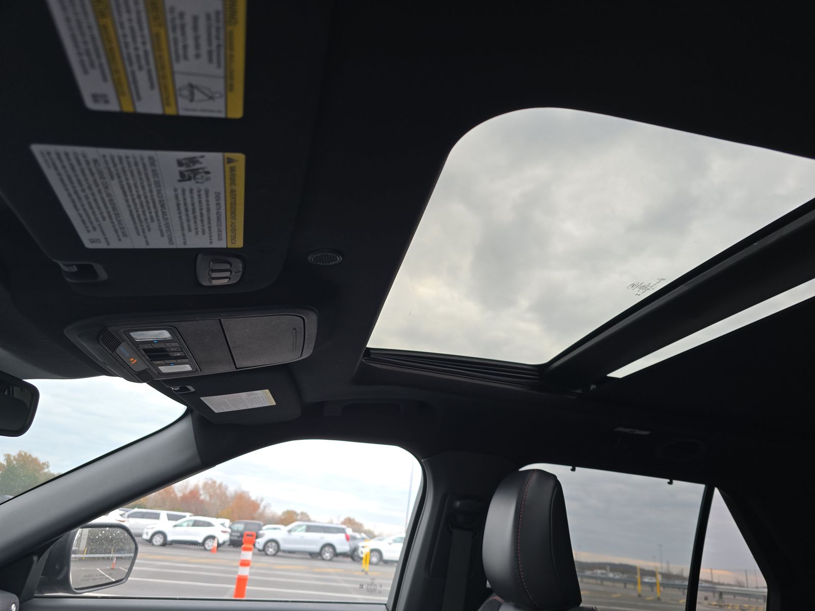 2025 Ford Explorer ST AWD