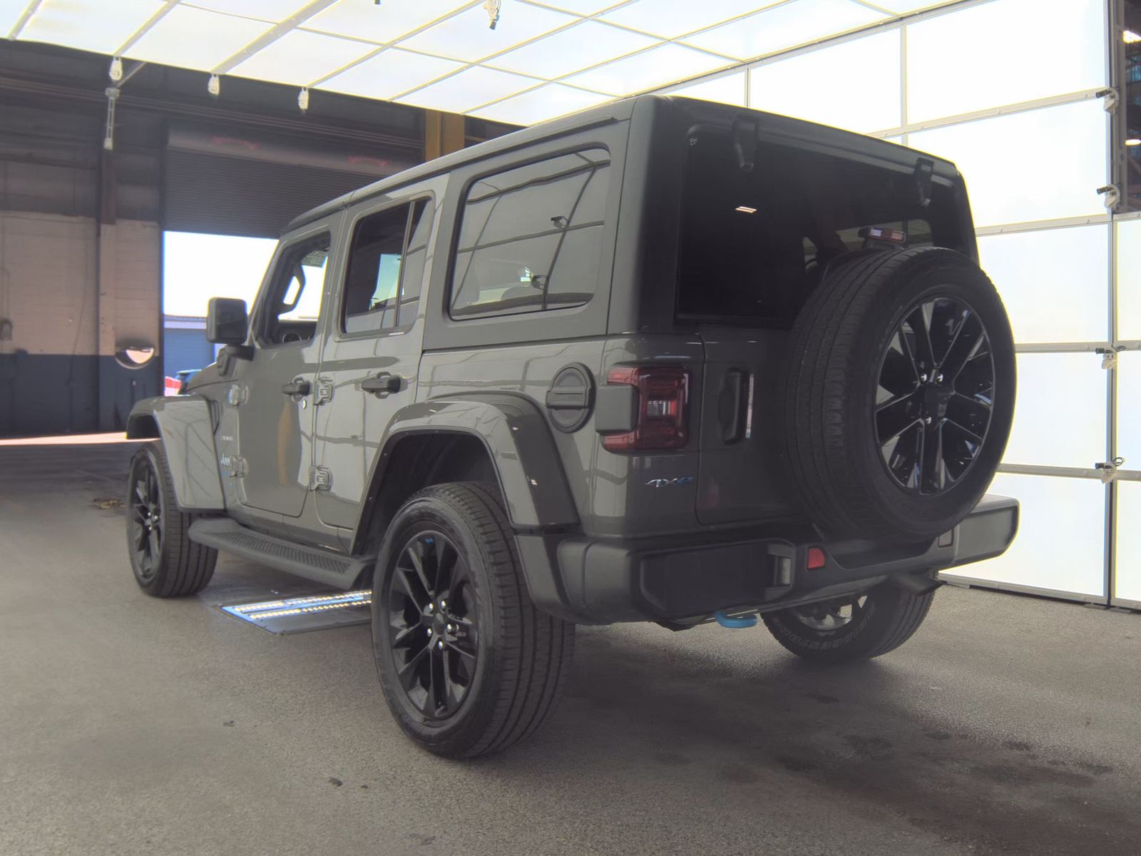 2023 Jeep Wrangler 4xe Sahara AWD