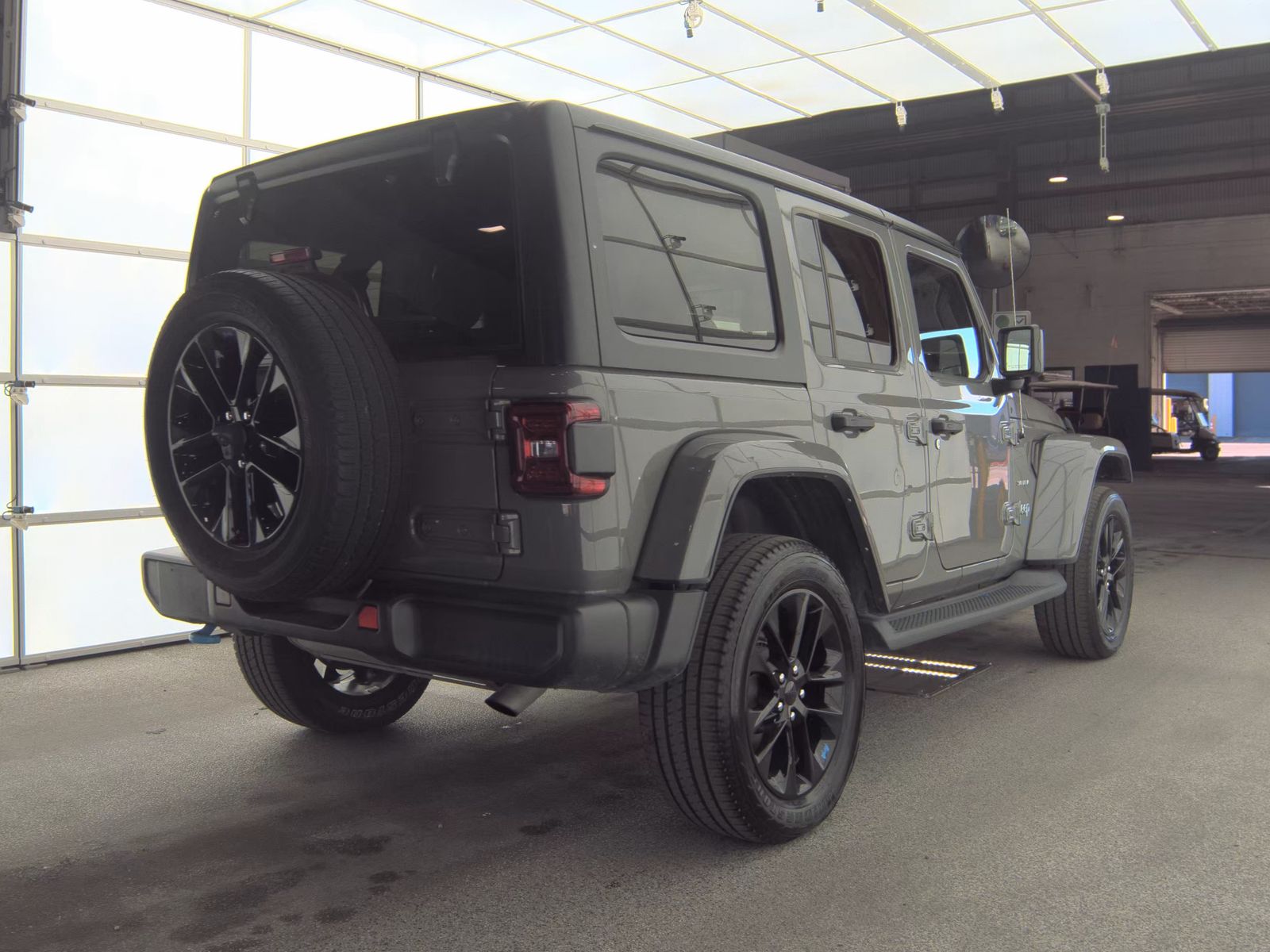 2023 Jeep Wrangler 4xe Sahara AWD