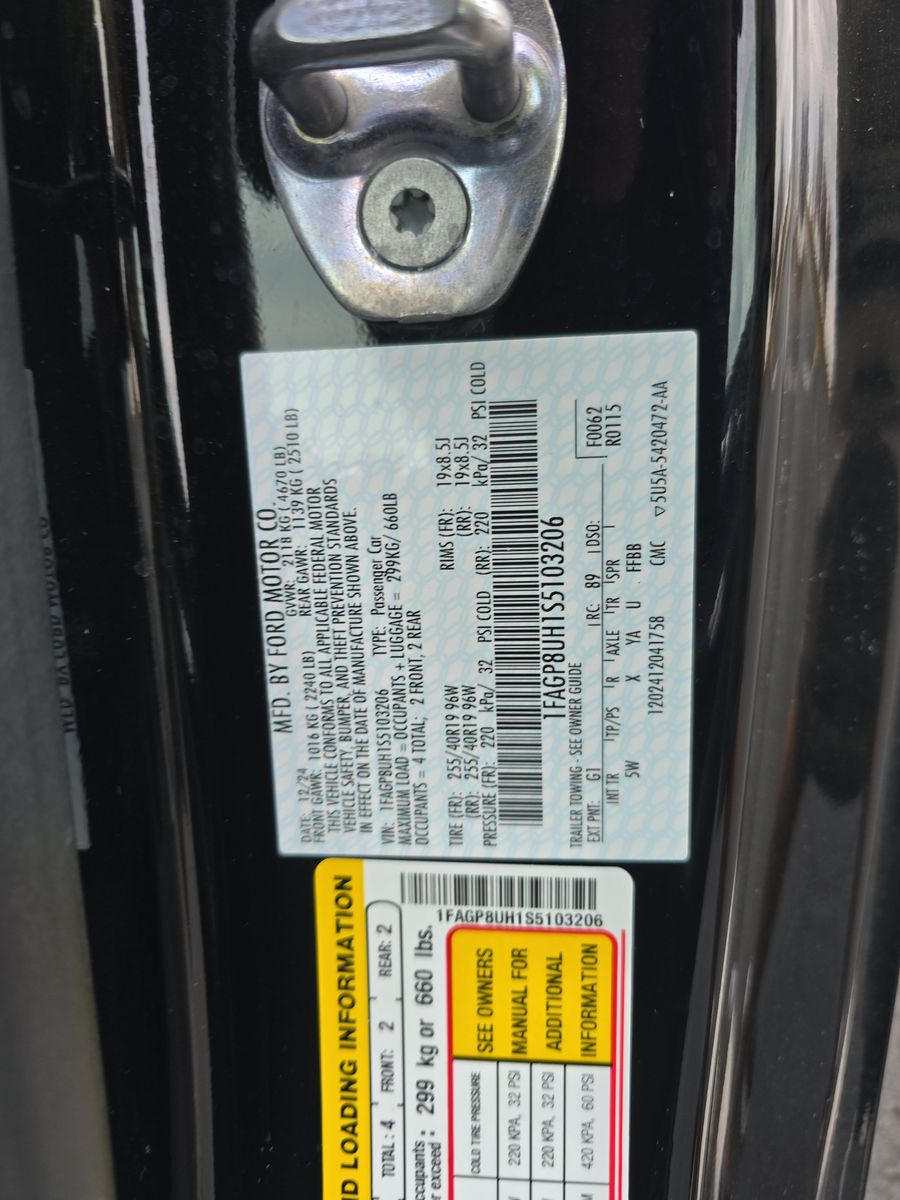 2025 Ford Mustang EcoBoost Premium RWD