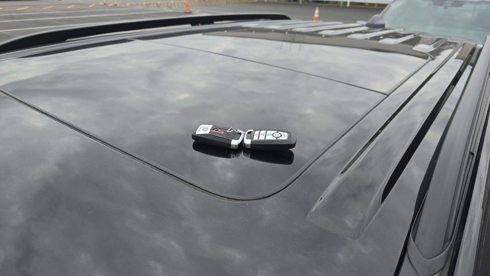 2025 Ford Explorer ST AWD