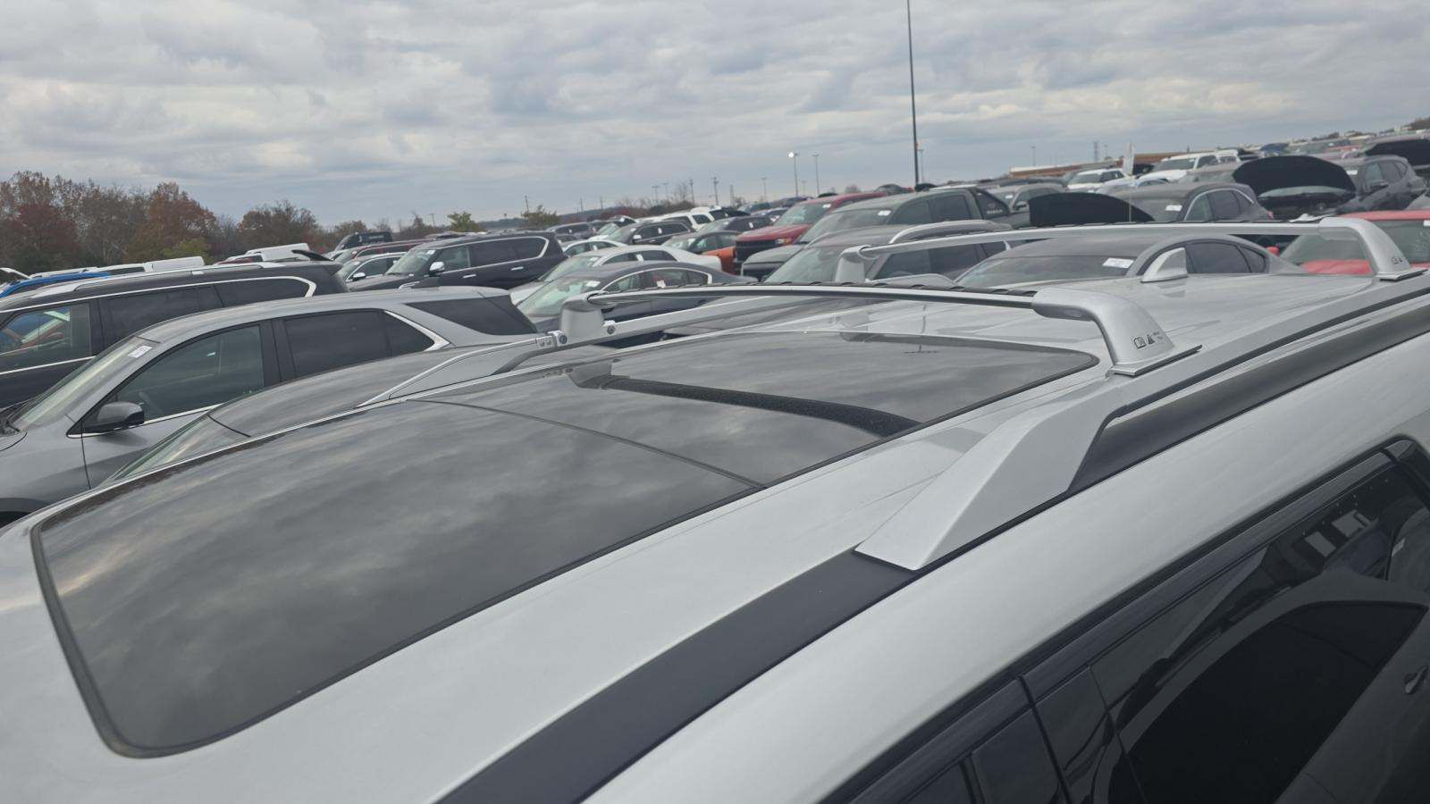 2024 Nissan Pathfinder Platinum AWD