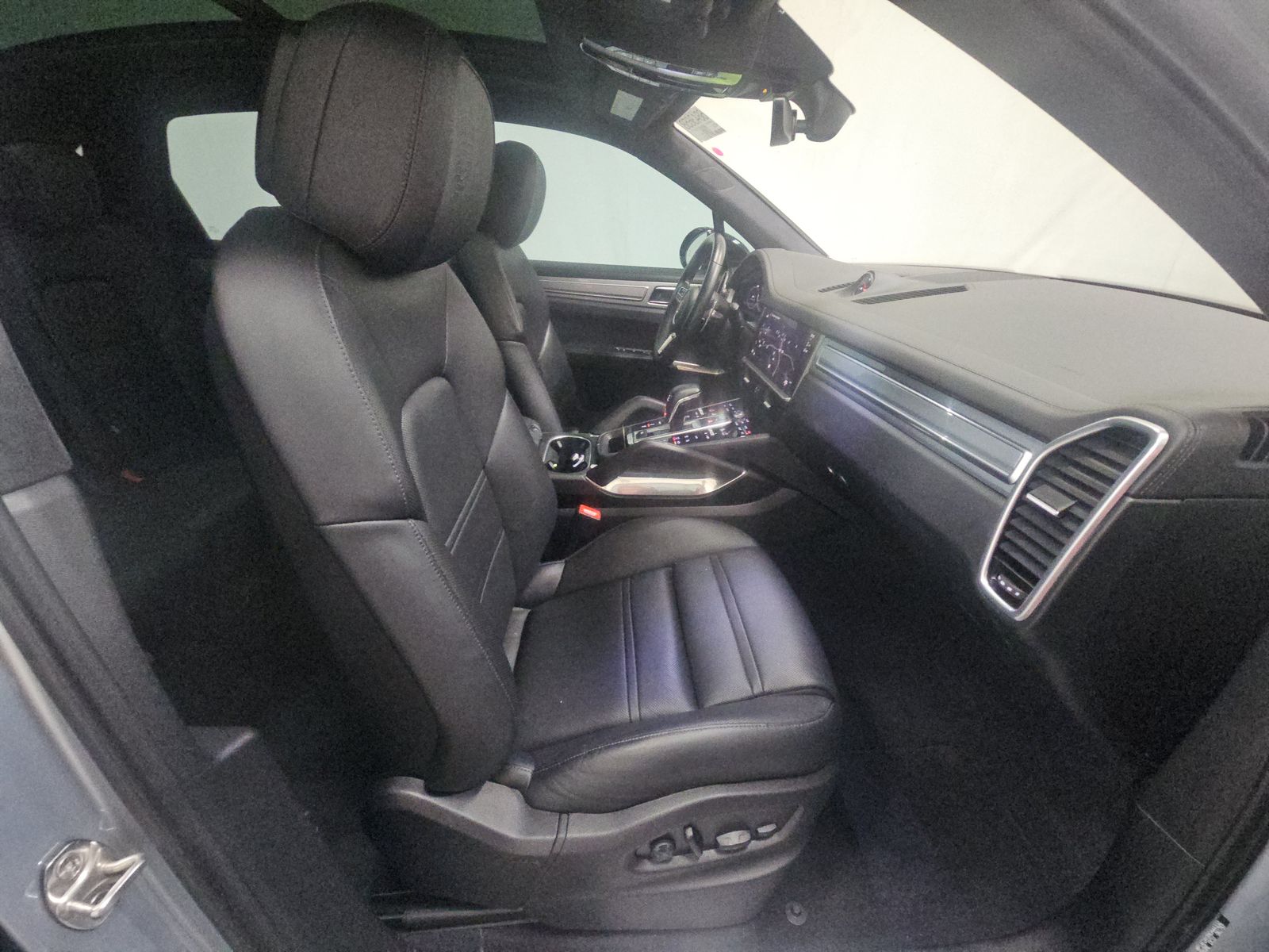 2022 Porsche Cayenne Turbo AWD