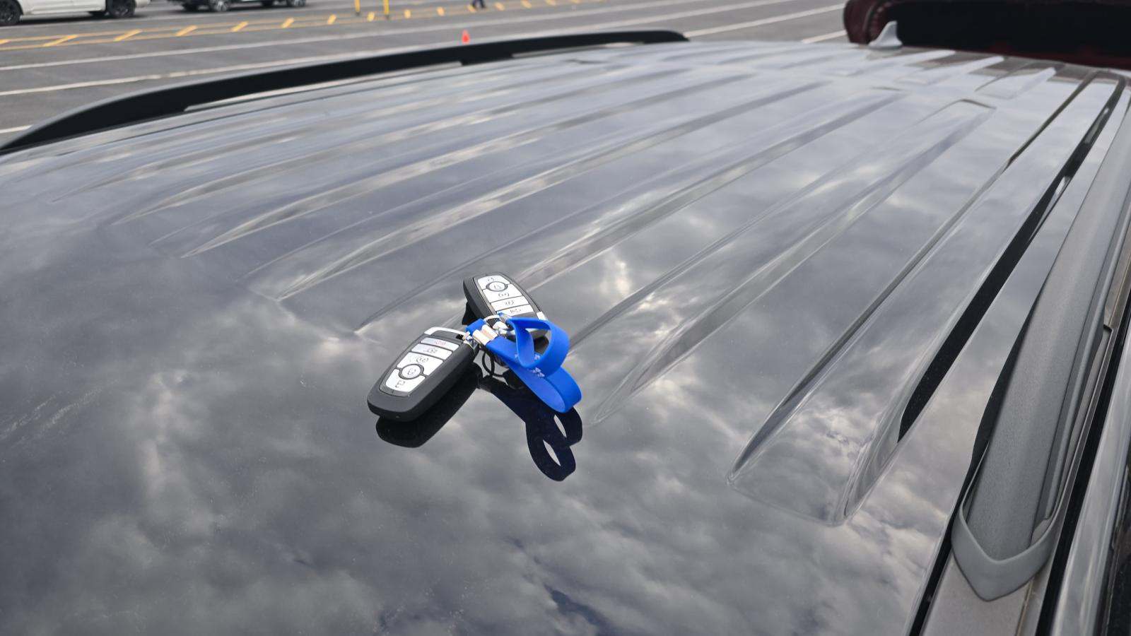 2023 Ford Explorer XLT AWD