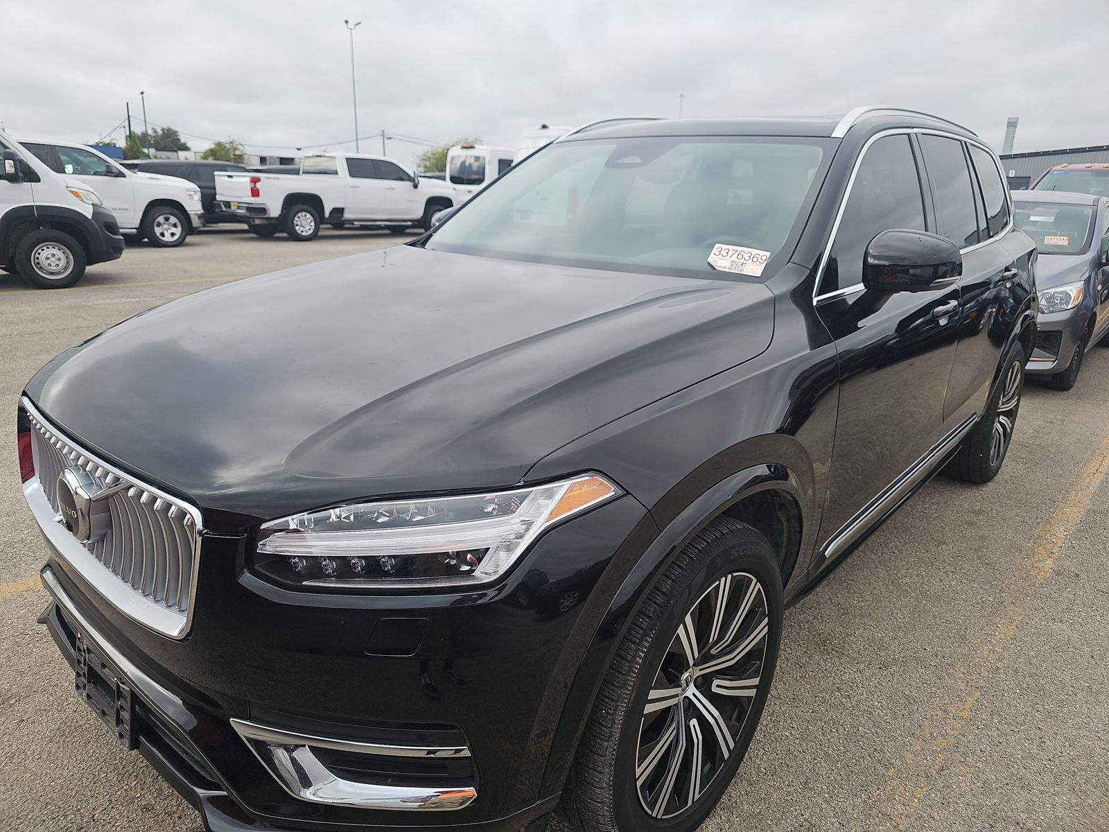 2023 Volvo XC90 B6 Plus AWD