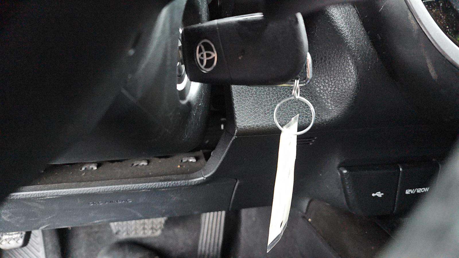 2024 Toyota Camry SE FWD