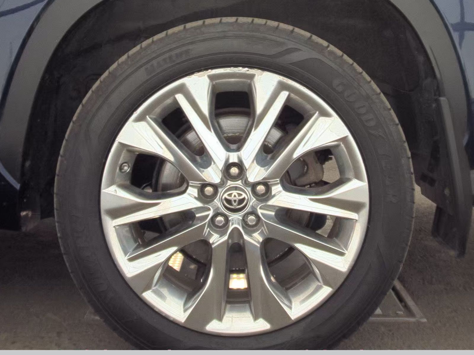 2021 Toyota Highlander Hybrid Limited AWD