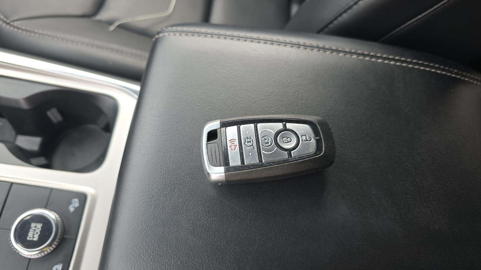 2022 Ford Explorer XLT AWD