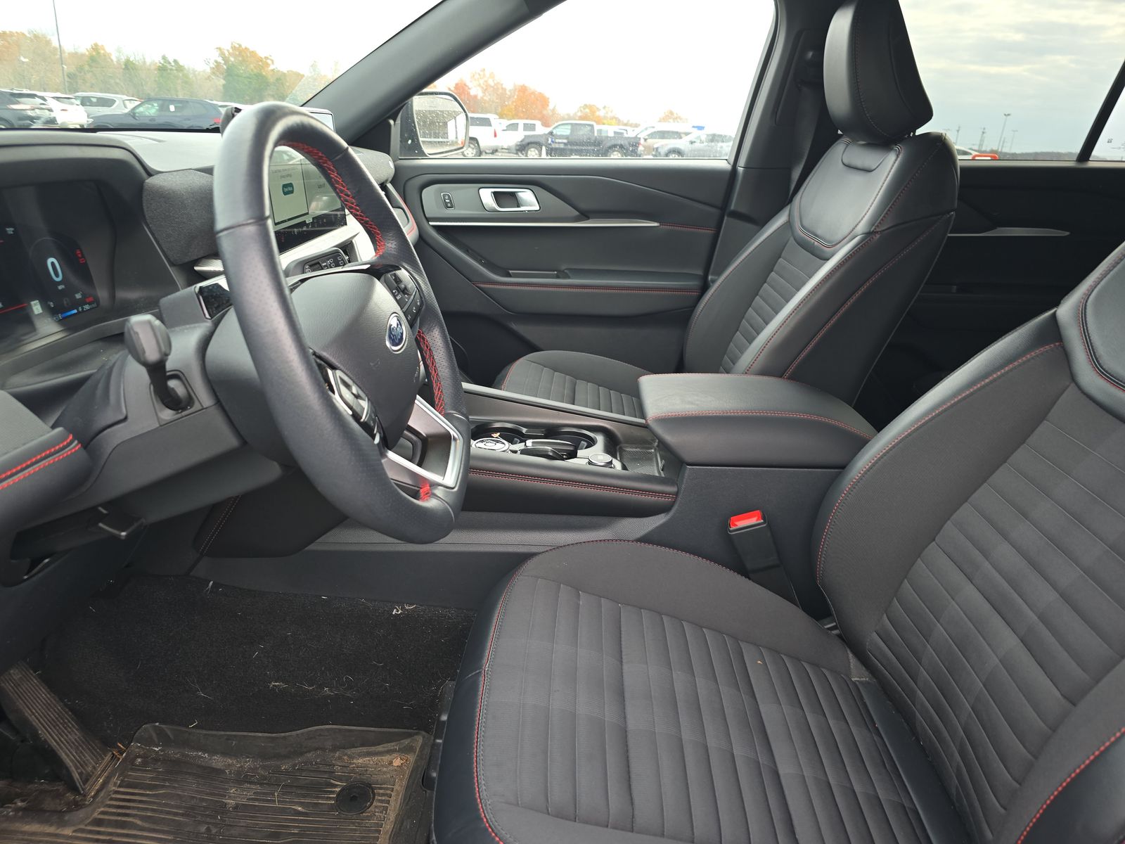 2025 Ford Explorer ST-Line AWD