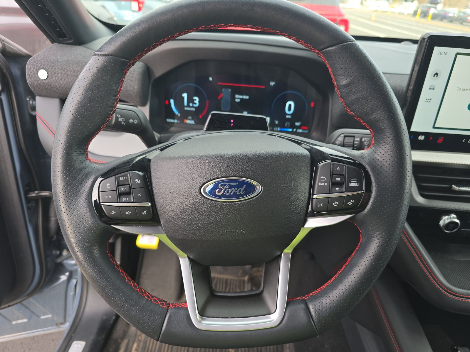 2025 Ford Explorer ST-Line AWD