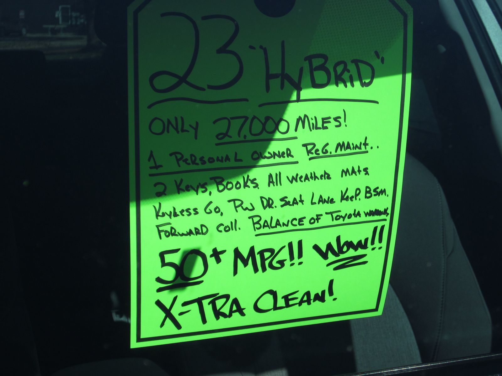 2023 Toyota Camry Hybrid LE FWD