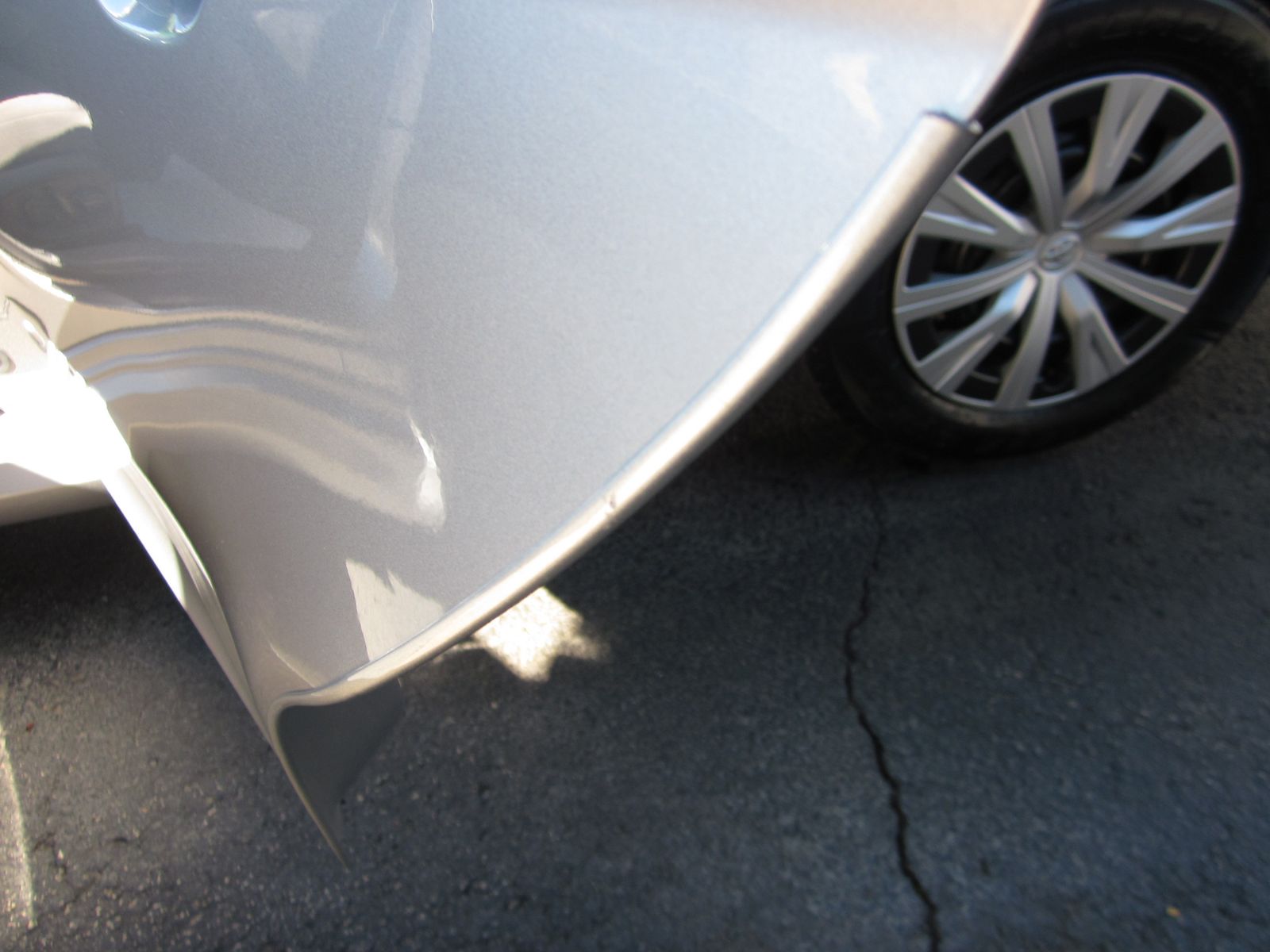 2023 Toyota Camry Hybrid LE FWD