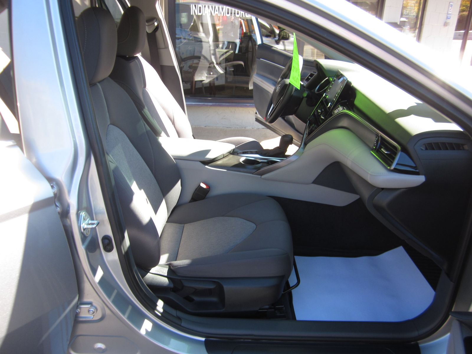 2023 Toyota Camry Hybrid LE FWD