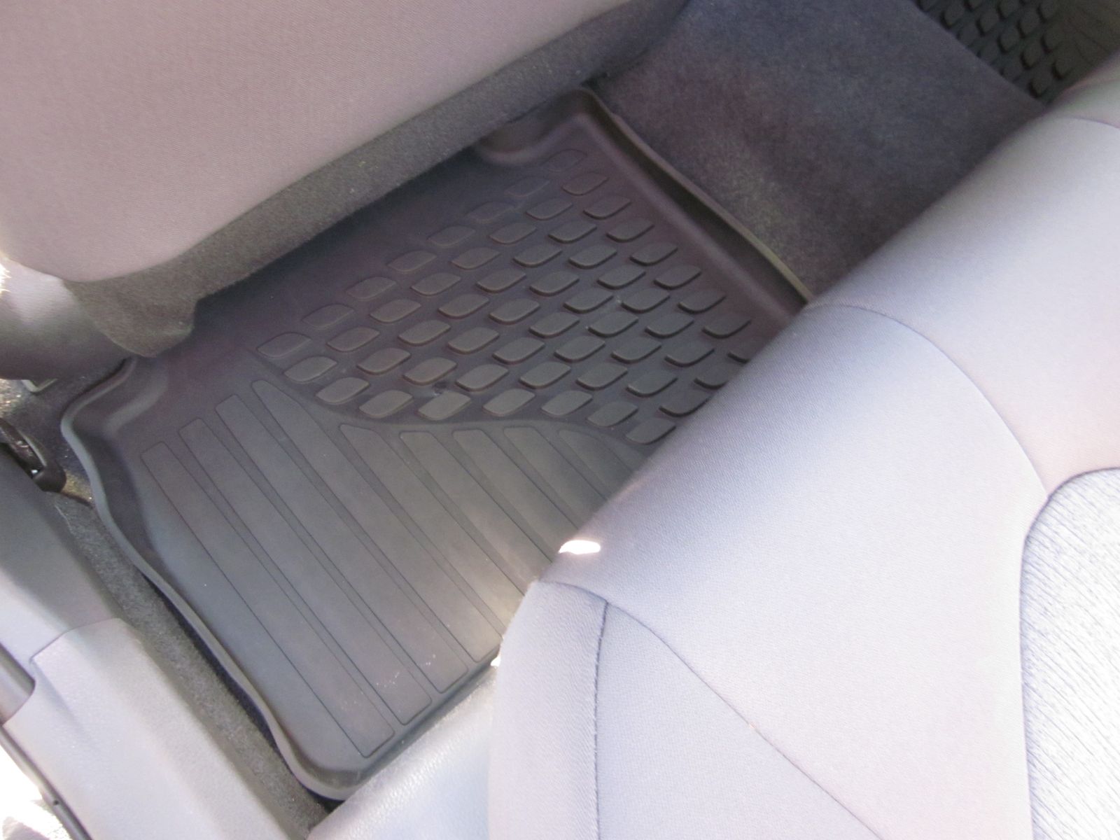 2023 Toyota Camry Hybrid LE FWD