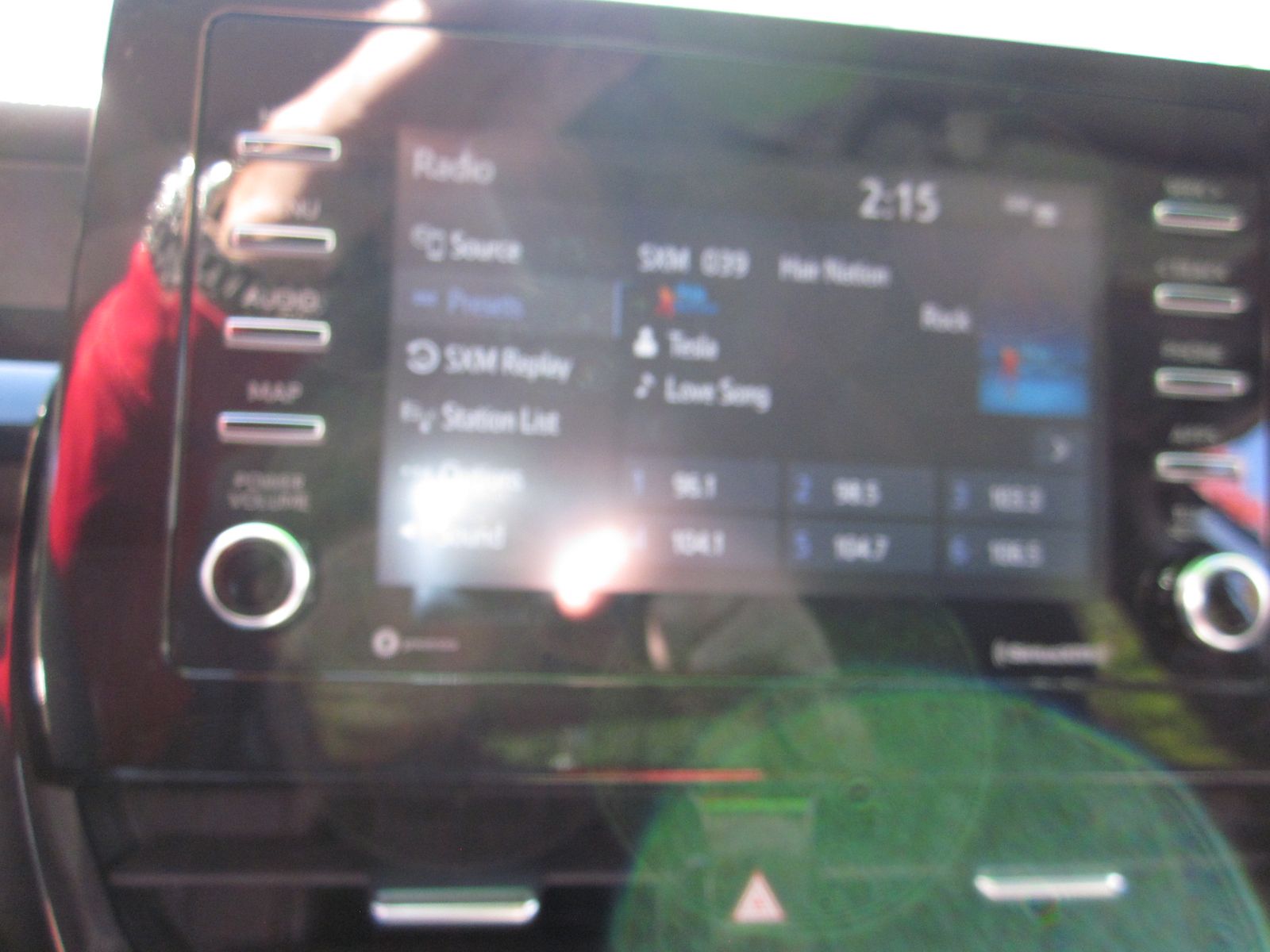 2023 Toyota Camry Hybrid LE FWD