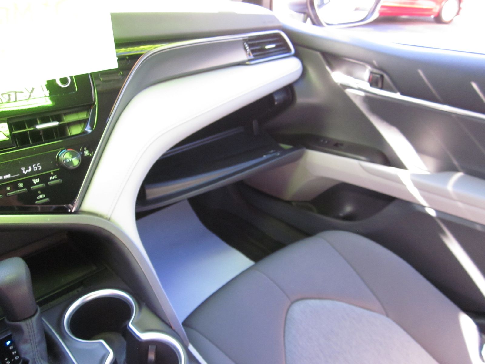 2023 Toyota Camry Hybrid LE FWD