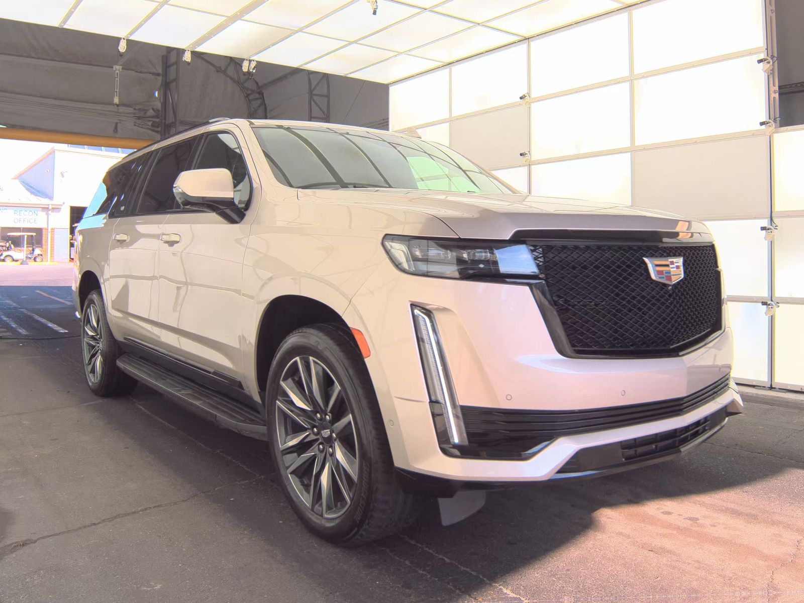 2021 Cadillac Escalade ESV Sport AWD