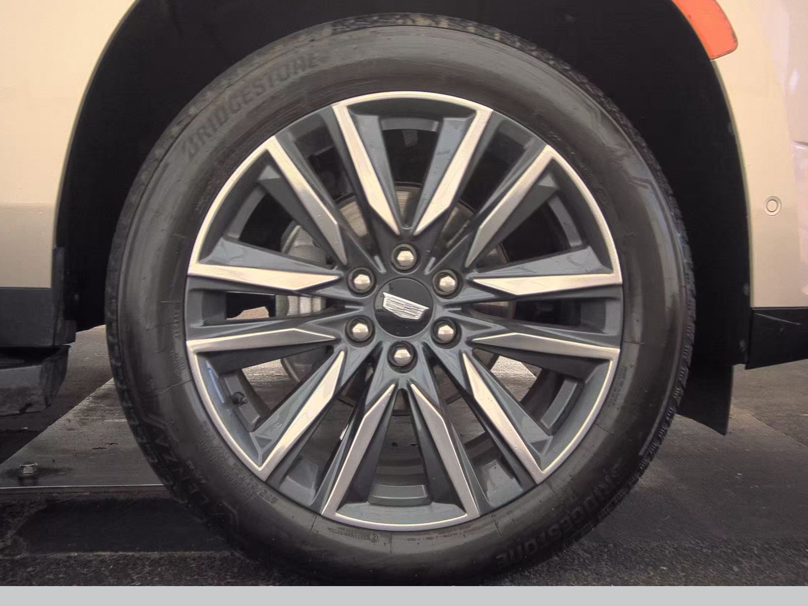 2021 Cadillac Escalade ESV Sport AWD